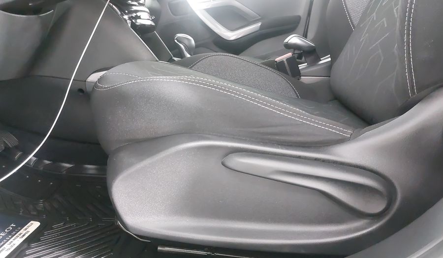 Peugeot 2008 1.2 ALLURE PACK AUTO Suv 2019