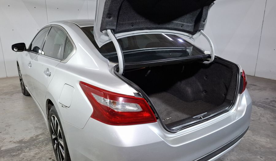 Nissan Altima 2.5 ADVANCE AUTO Sedan 2018