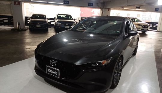 Mazda • Mazda 3