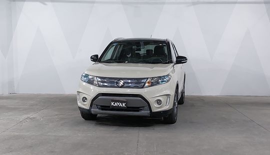 Suzuki • Vitara
