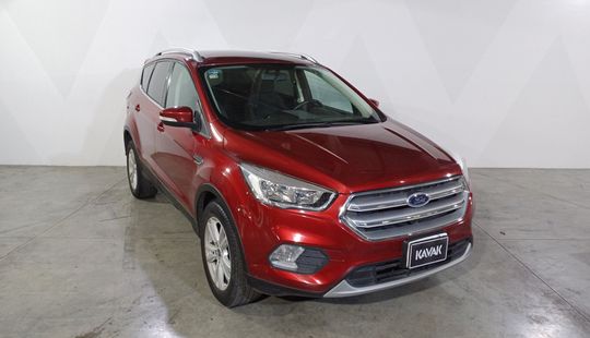 Ford • Escape