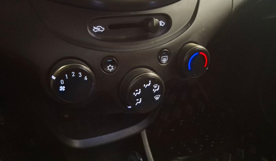 Chevrolet Spark Gt 1.2 GT LT AC Hatchback 2019