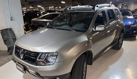 Renault • Duster