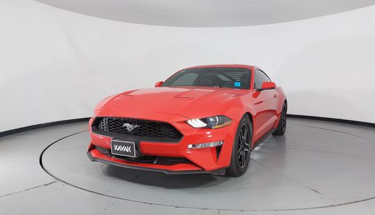 Ford • Mustang