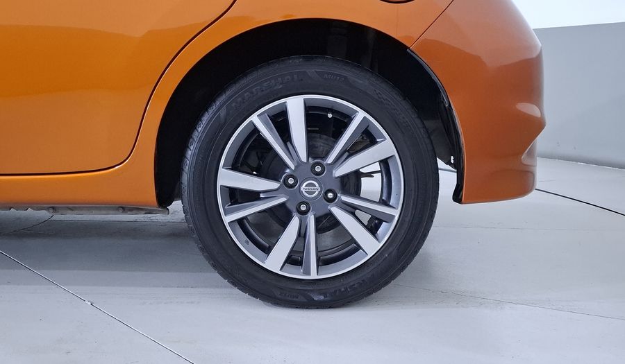 Nissan Note 1.6 ADVANCE CVT Hatchback 2017