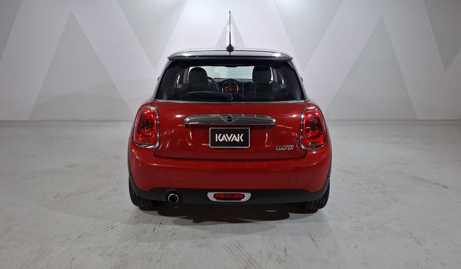 Mini Cooper 1.5 COOPER CHILI AT Hatchback 2017