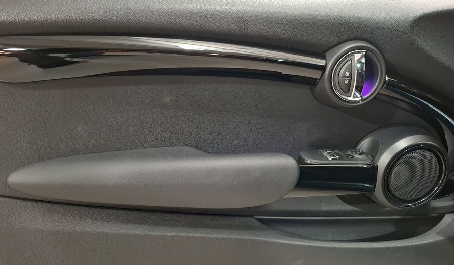 Mini Cooper 1.5 COOPER CHILI AT Hatchback 2017