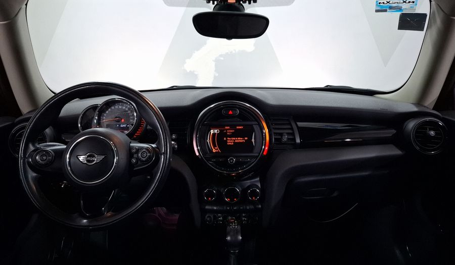 Mini Cooper 1.5 COOPER CHILI AT Hatchback 2017