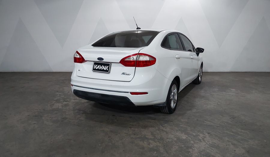 Ford Fiesta 1.6 SE Sedan 2018