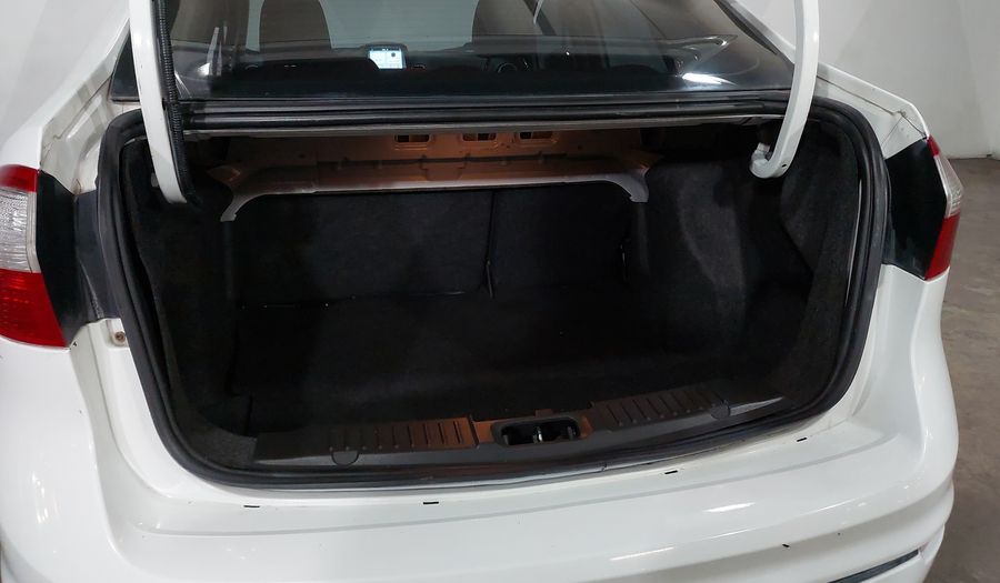 Ford Fiesta 1.6 SE Sedan 2018
