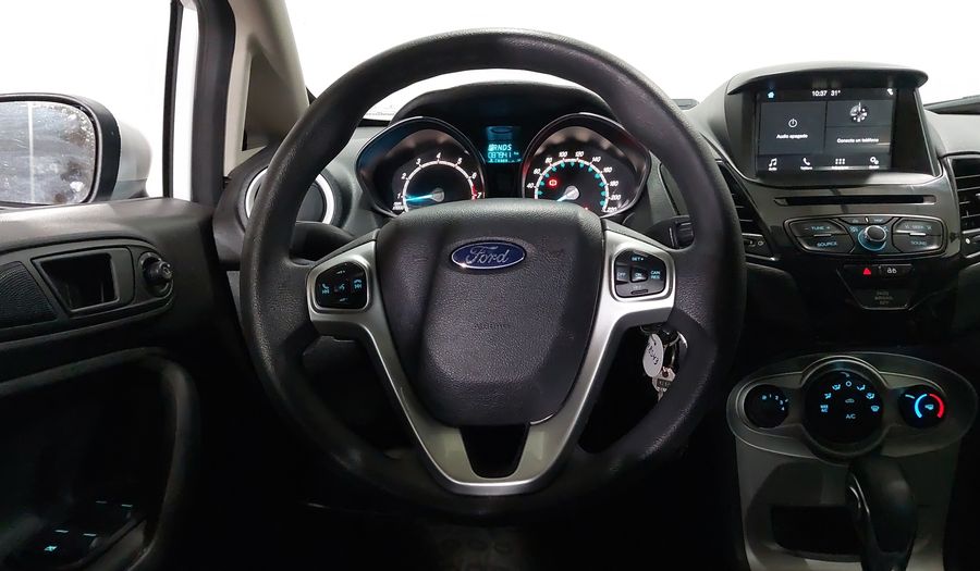 Ford Fiesta 1.6 SE Sedan 2018
