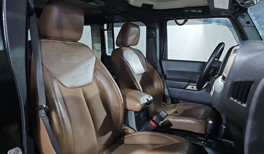 Jeep Wrangler 3.6 UNLIMITED SAHARA ED ESP 75 ANIV Suv 2016