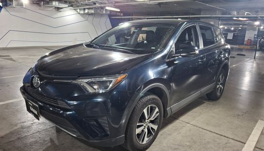 Toyota • RAV4