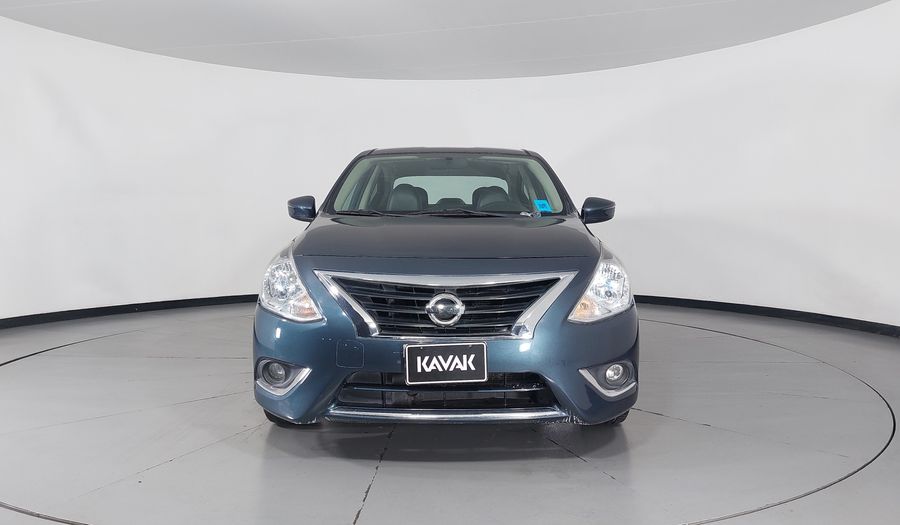 Nissan Versa 1.6 EXCLUSIVE TA AC Sedan 2015