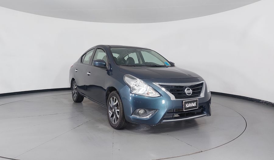 Nissan Versa 1.6 EXCLUSIVE TA AC Sedan 2015