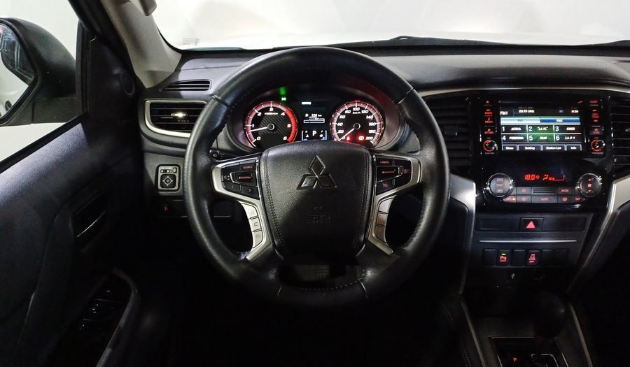 Mitsubishi L200 2.4 GLS DIESEL AUTO 4WD Pickup 2023