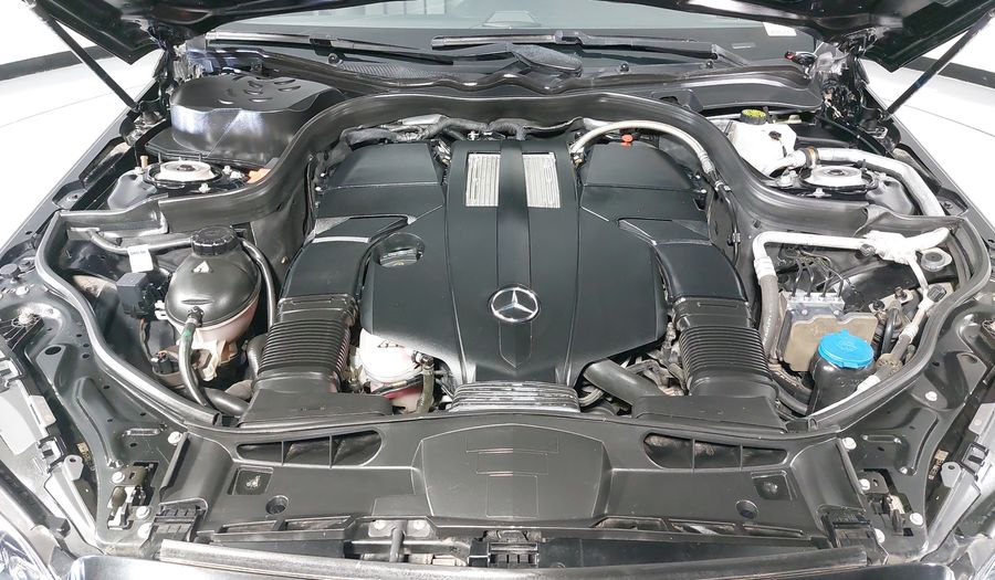 Mercedes Benz Clase E 3.0 400 CGI SPORT BITURBO AT Sedan 2016