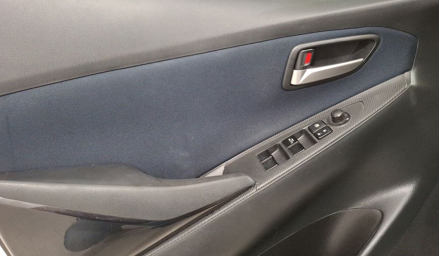 Mazda 2 1.5 I TOURING TA Hatchback 2016
