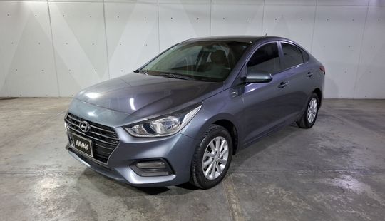 Hyundai • Accent
