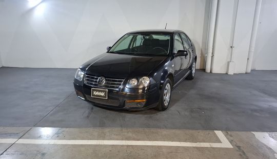 Volkswagen • Jetta Clasico