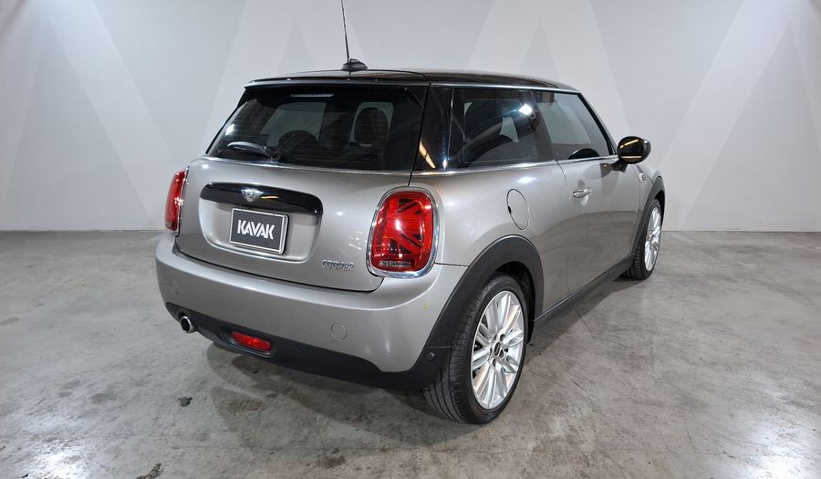 Mini Cooper 1.5 COOPER PEPPER DCT Hatchback 2020
