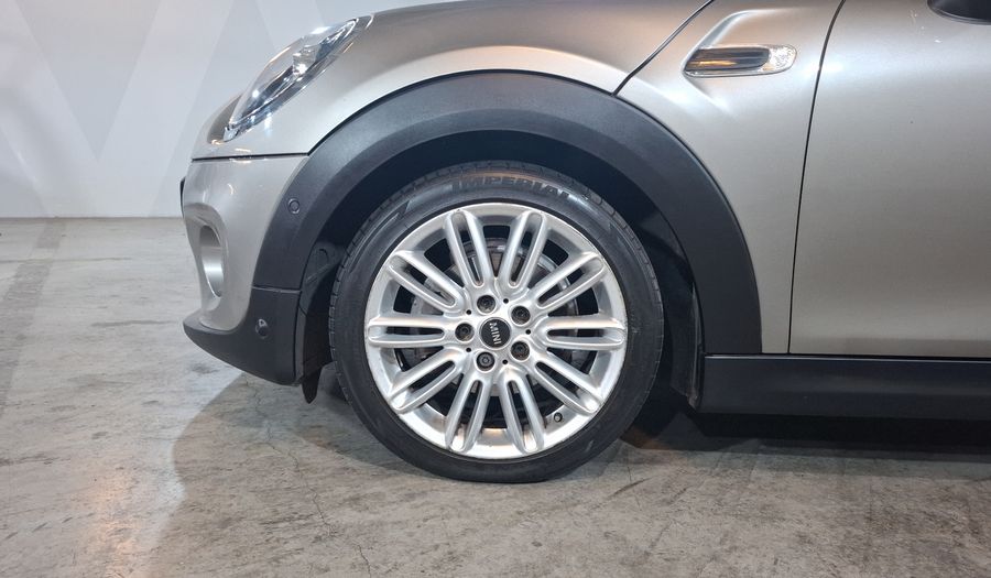 Mini Cooper 1.5 COOPER PEPPER DCT Hatchback 2020
