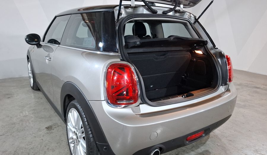 Mini Cooper 1.5 COOPER PEPPER DCT Hatchback 2020