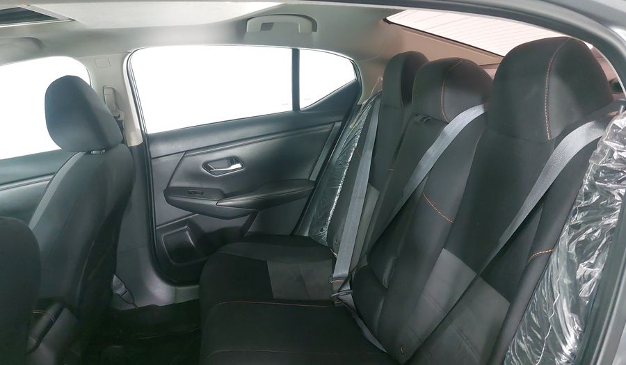 Nissan Sentra 2.0 SR CVT Sedan 2021