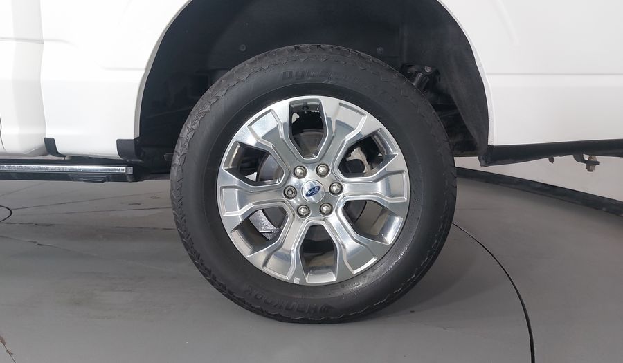 Ford Lobo 3.5 LOBO ECOBOOST PLATINUM CREW CAB 4WD Pickup 2022