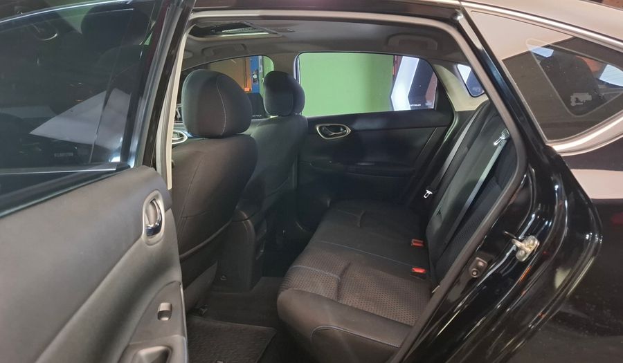 Nissan Sentra 1.8 SR AUTO Sedan 2018