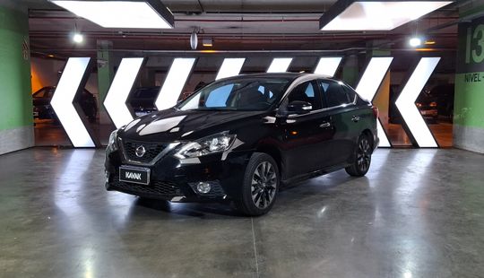 Nissan • Sentra