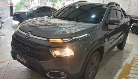 Fiat • Toro