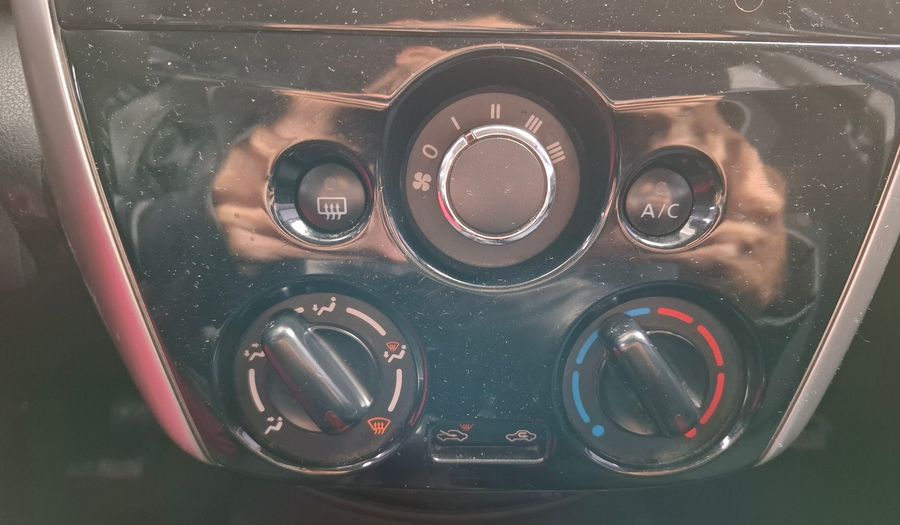 Nissan Note 1.6 SENSE Hatchback 2016