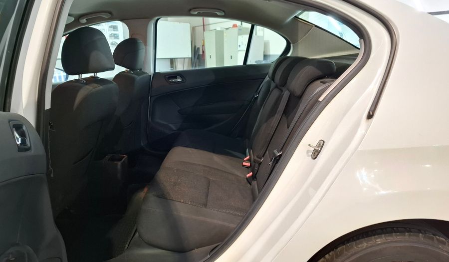 Peugeot 408 2.0 16V ALLURE TRIPTRONIC Sedan 2011