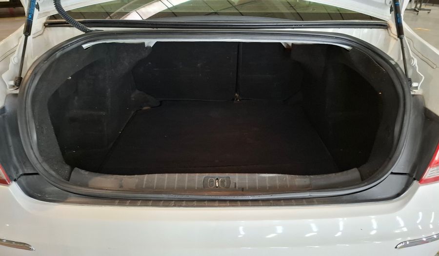 Peugeot 408 2.0 16V ALLURE TRIPTRONIC Sedan 2011