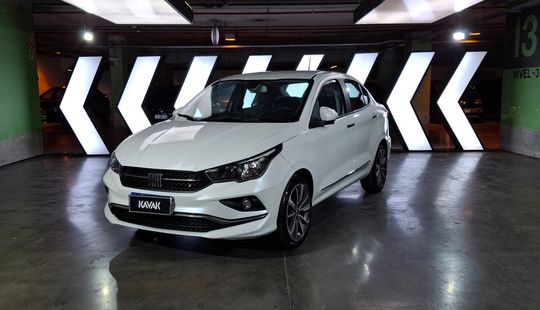 Fiat • Cronos