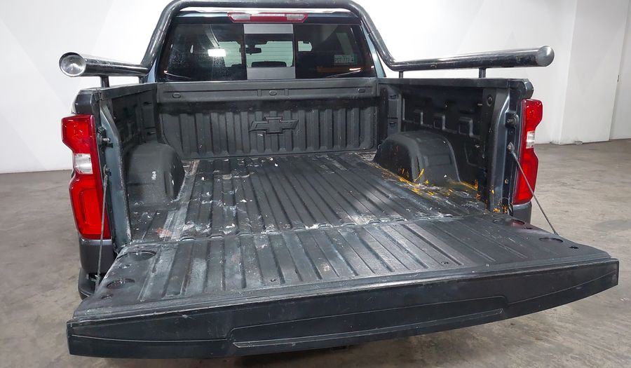 Chevrolet Cheyenne 5.3 CHEYENNE RST CREW CAB B 4WD Pickup 2019