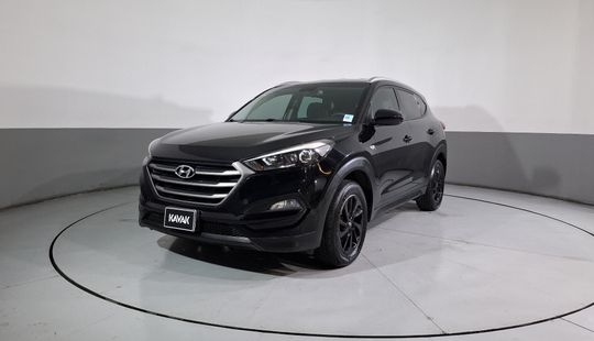 Hyundai • Tucson