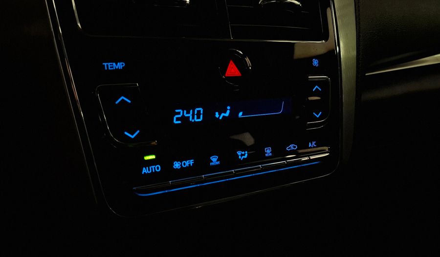 Toyota Yaris 1.5 S MT Hatchback 2019