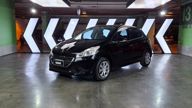 Peugeot • 208
