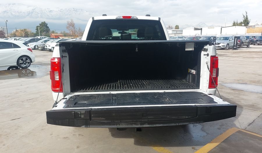 Ford F-150 3.3 XLT AUTO DOUBLE CAB Pickup 2024