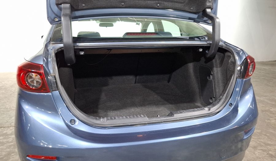 Mazda 3 2.0 SEDAN I TOURING TA Sedan 2016