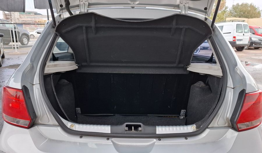 Volkswagen Gol Trend 1.6 PACK I Hatchback 2014