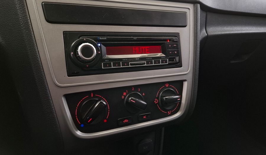 Volkswagen Gol Trend 1.6 PACK I Hatchback 2014
