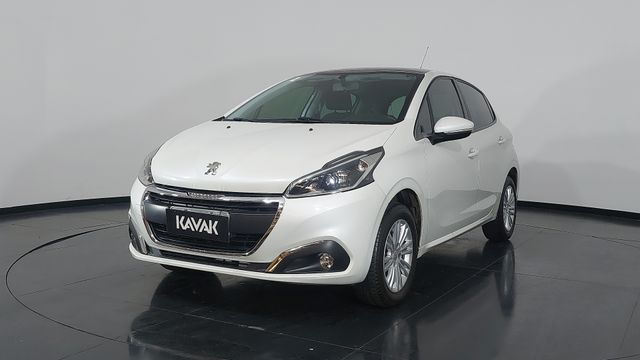 Peugeot • 208
