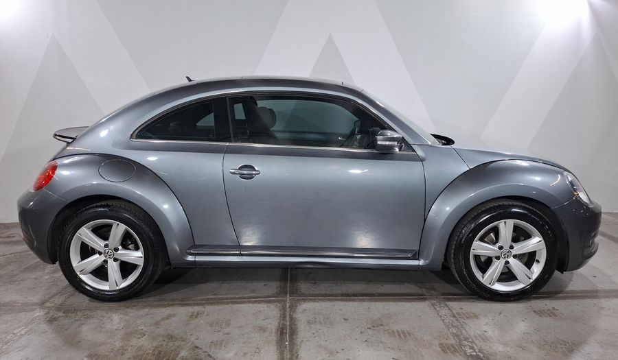 Volkswagen Beetle 2.5 SPORTLINE TIPTRONIC Hatchback 2016