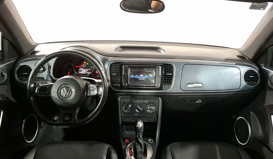 Volkswagen Beetle 2.5 SPORTLINE TIPTRONIC Hatchback 2016