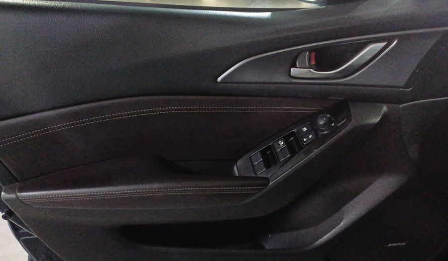 Mazda 3 2.5 HATCHBACK S GRAND TOURING TA Hatchback 2017