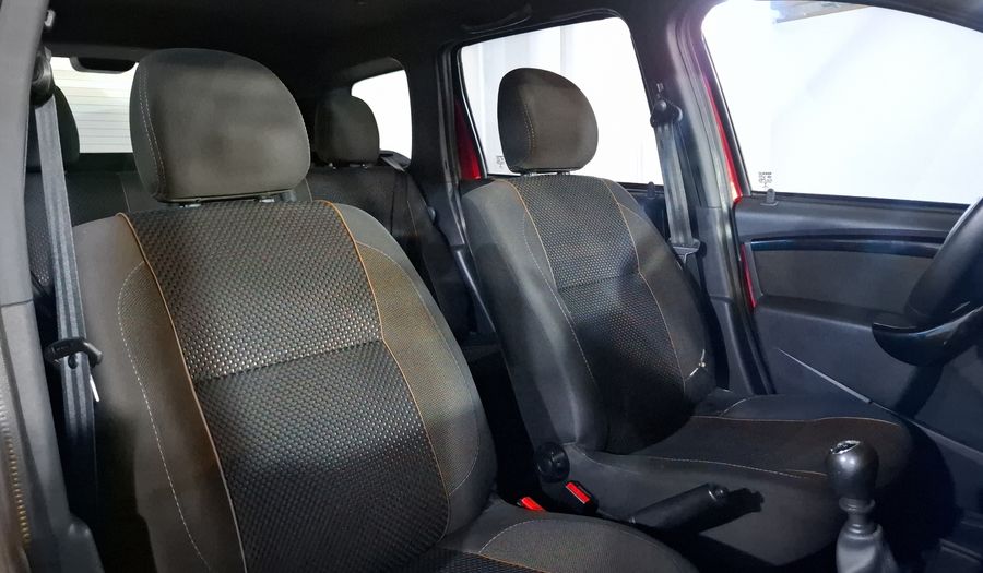 Renault Duster 2.0 DYNAMIQUE MEDIA NAV MT Suv 2017