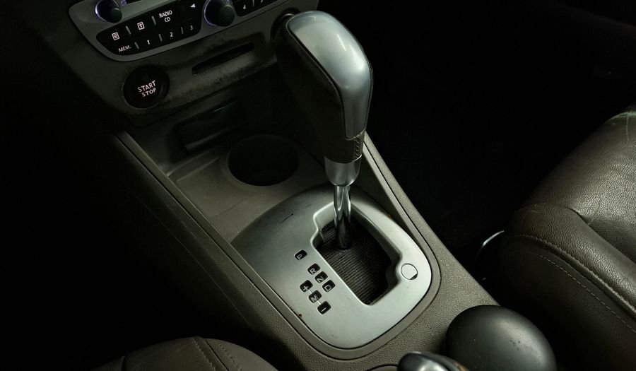Renault Fluence 2.0 PRIVILEGE CVT Sedan 2013